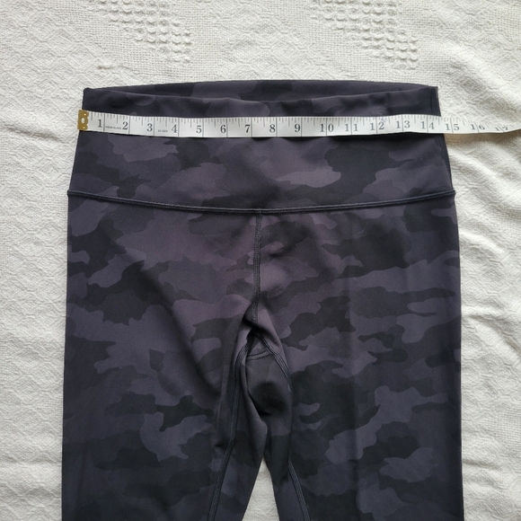 Lululemon Wunder Under High-Rise Crop 23" *Full-On Luxtreme - Picture 8 of 10